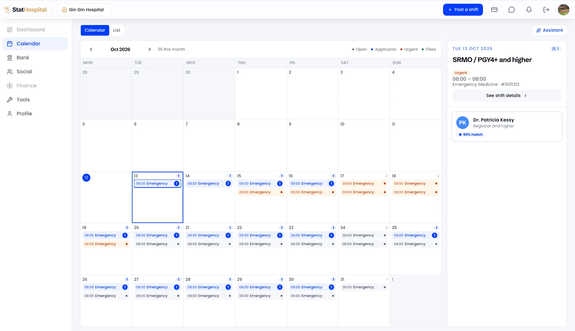The StatHospital calendar showing a month of shifts and an applicant for the selected shift